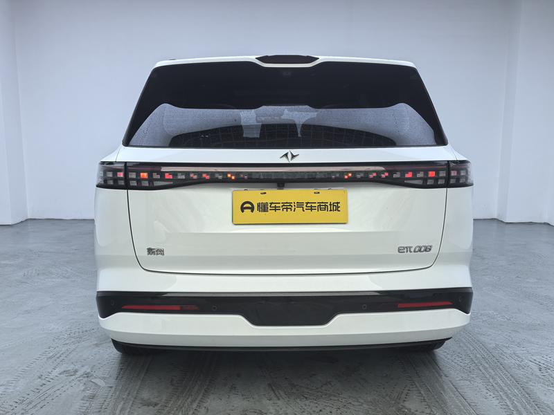 Dongfeng Yipai Eπ 008 2024