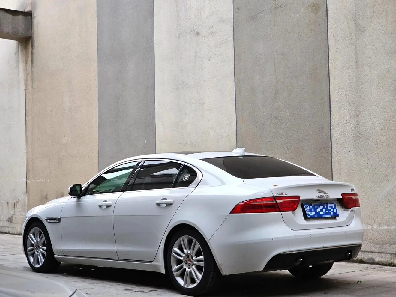 Jaguar Jaguar XEL 2.0T 250PS Premium Edition