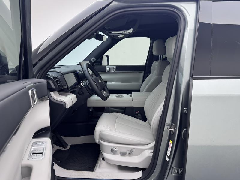 Fangchengbao Titanium 7 PHEV 2025