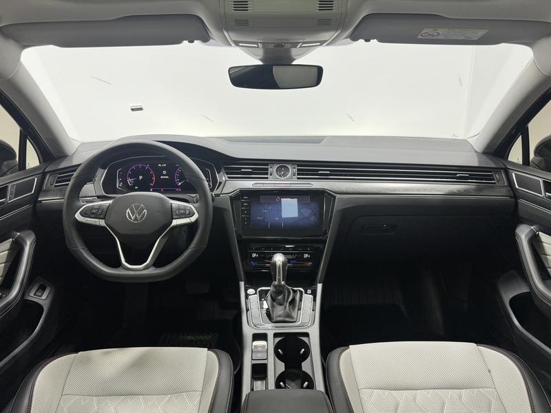 Volkswagen Magotan 2025