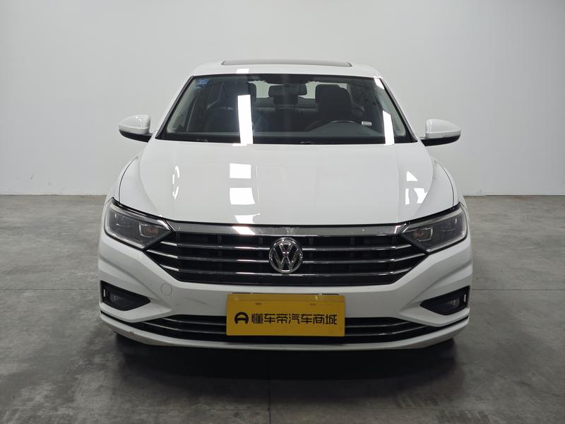 Volkswagen Sagitar 2021
