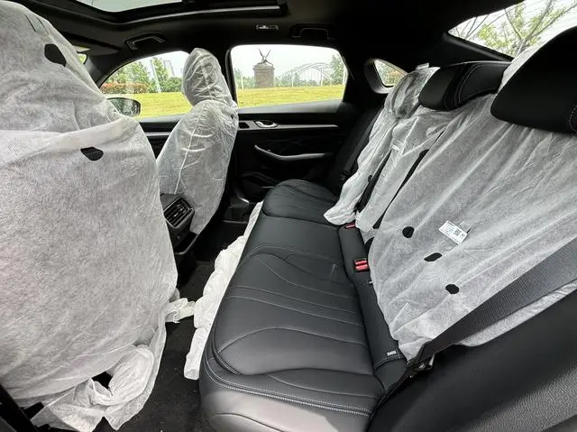 Geely Xingrui 1.5T Dongfang Yao*Jinghong Edition