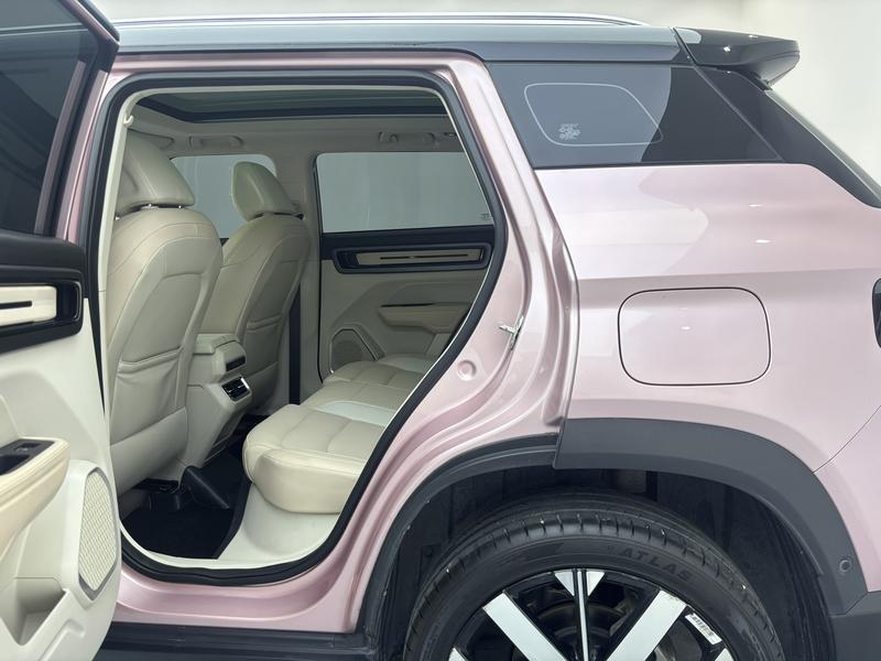 Geely Geely ICON 2023