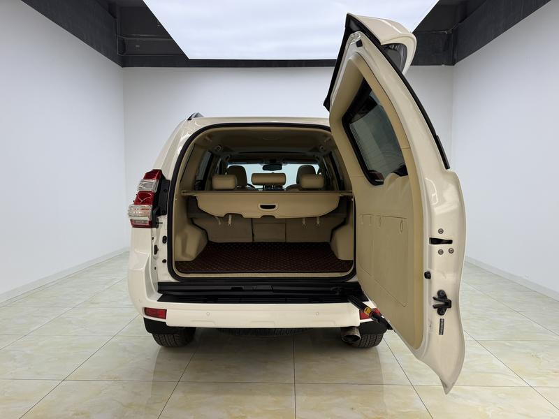 Toyota Prado 2014
