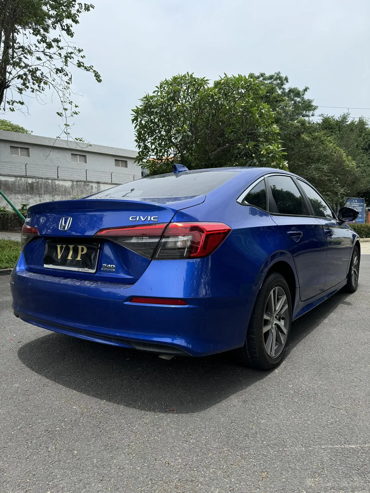 Honda Civic 240TURBO CVT Momentum Edition