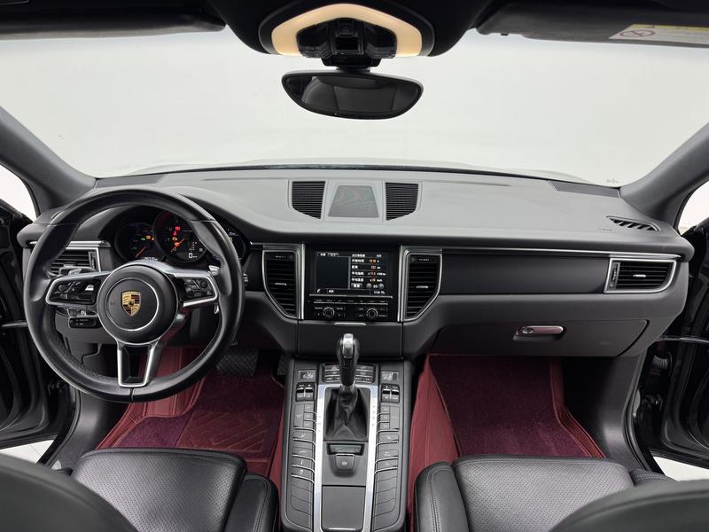 Porsche Macan 2016