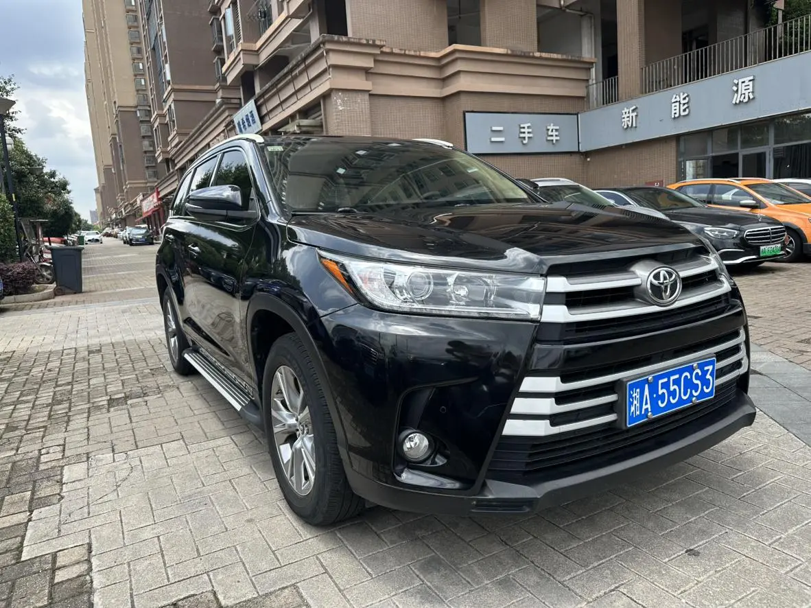 TOYOTA Highlander 2.0T two-wheel drive Elite Edition 5 seats