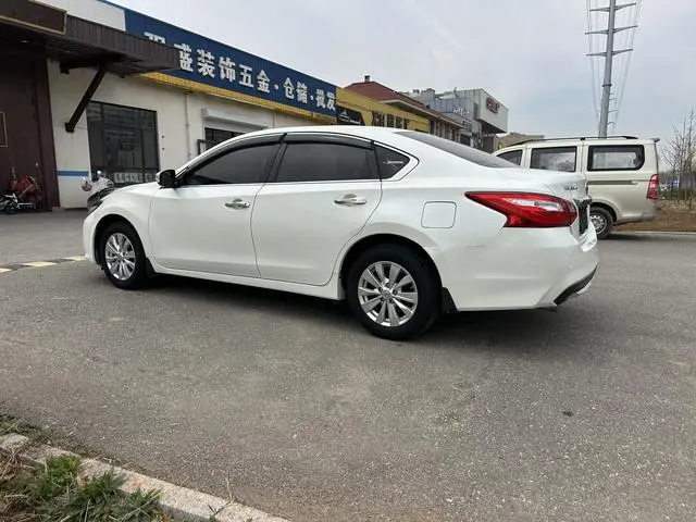 Nissan Teana 2.0L XE Fashion Edition