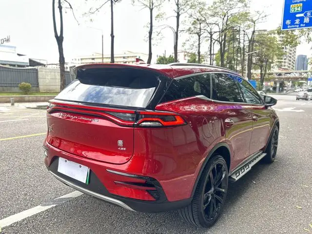 BYD Tang DM DM 2.0T four-wheel drive high-performance version of the Genesis flagship