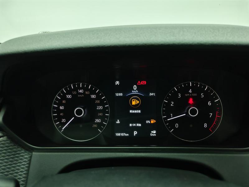 Land Rover Range Rover Vela 2018