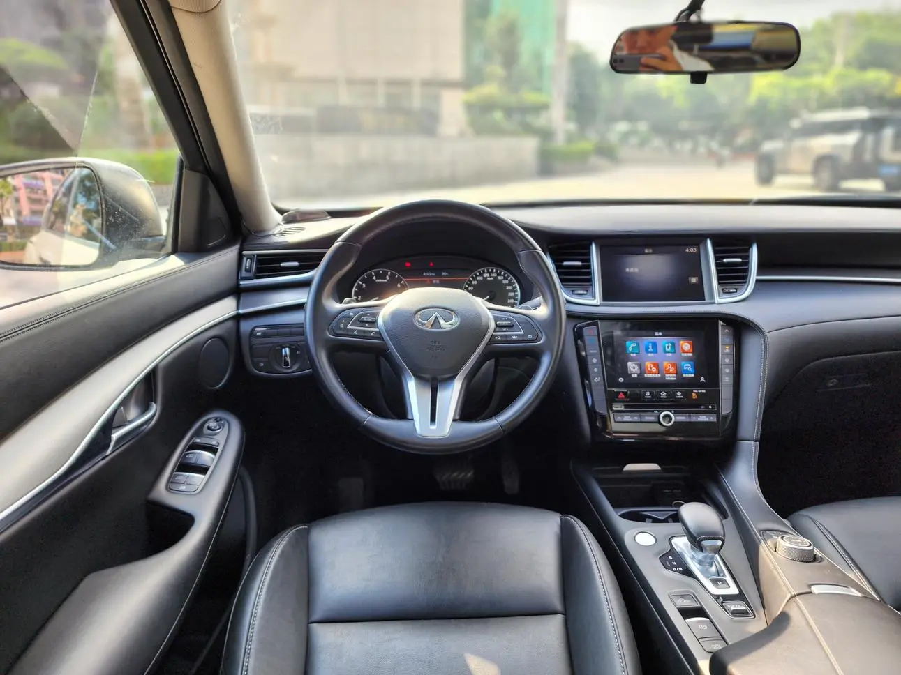 Infiniti Infiniti QX50 Facelift 2.0T two-wheel drive elite edition