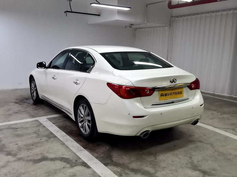 Infiniti Infiniti Q50L 2015