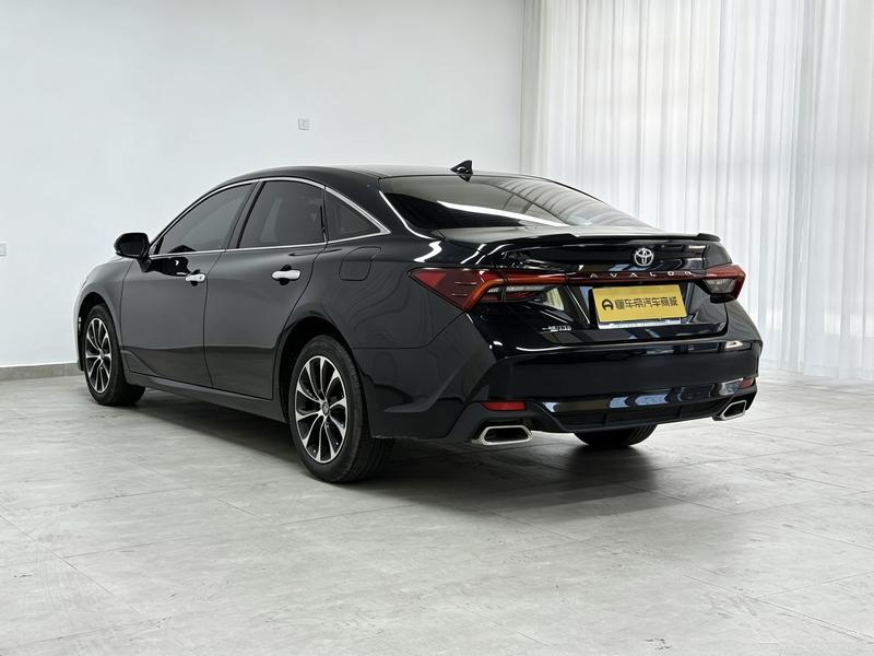 Toyota Asian Dragon 2023