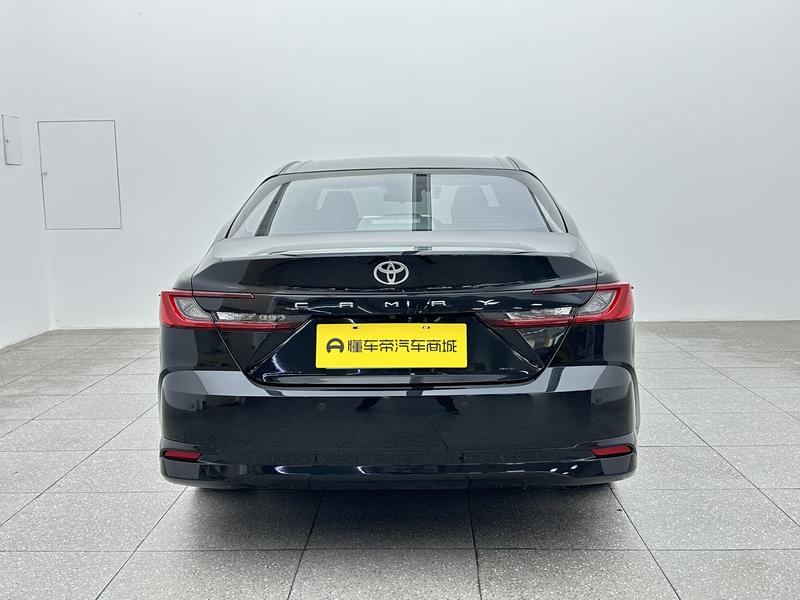 Toyota Camry 2024
