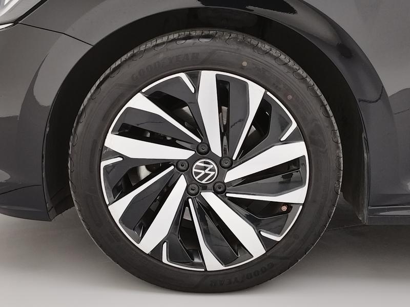Volkswagen Passat 2023