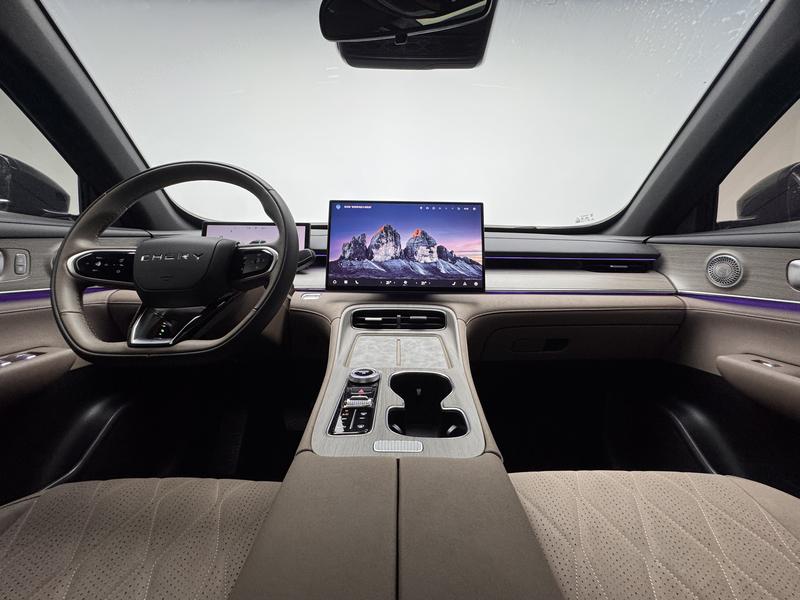 Chery Tiggo 8 PLUS 2025
