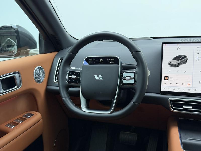 Li Auto Ideal L9 2025