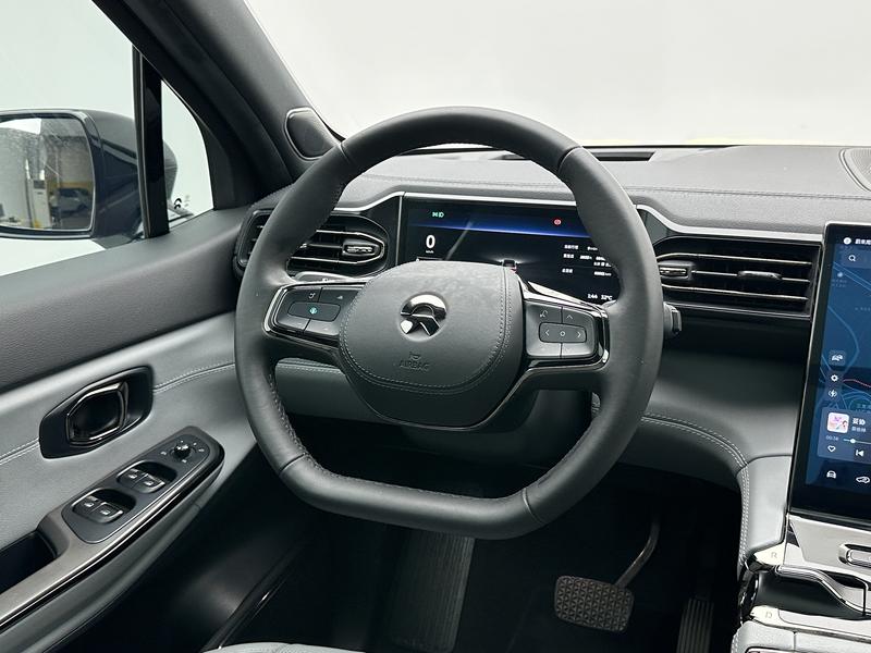 NIO NIO ES8 2020