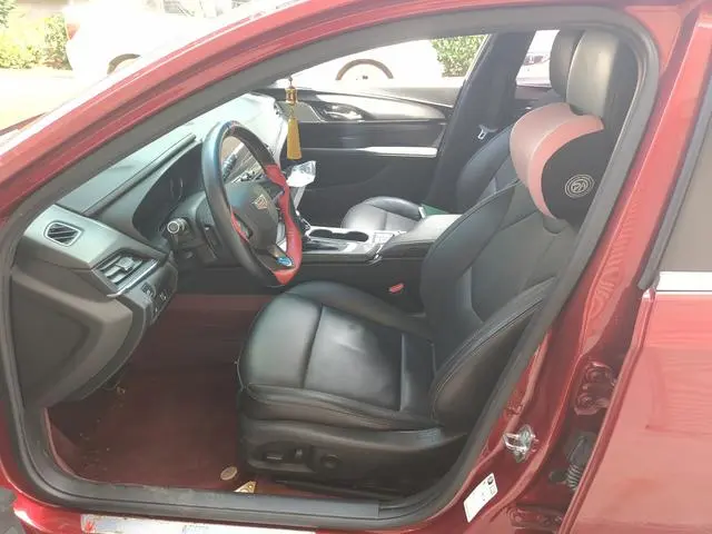 Cadillac Cadillac CT4 28T luxury
