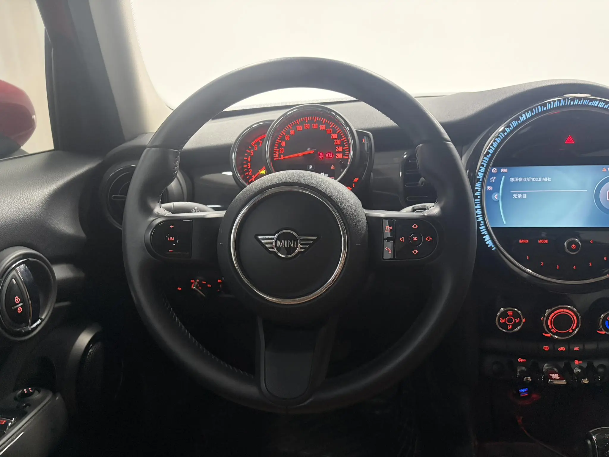 MINI MINI 1.5T ONE five-door version PLUS