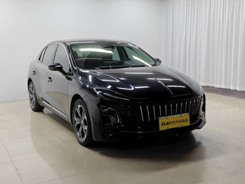 Hongqi Hongqi E-QM5 2023