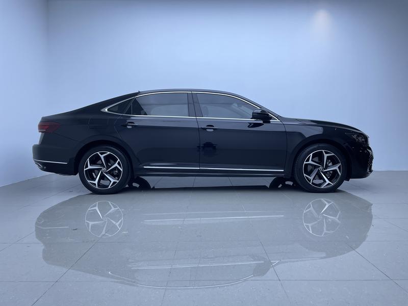 Volkswagen Passat 2024