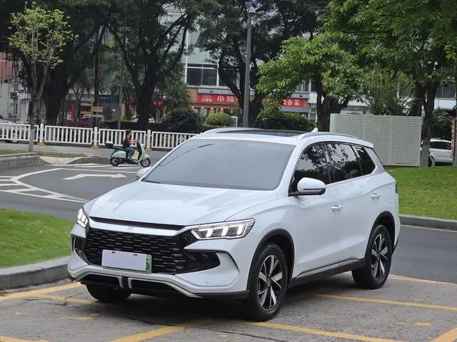 BYD Song Pro DM DM-i Champion Edition 71km Leading Type