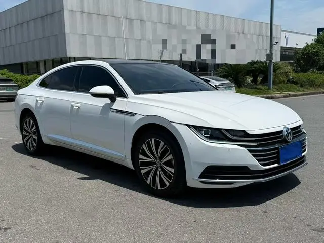 Volkswagen Volkswagen CC 330TSI Charm Edition Country VI