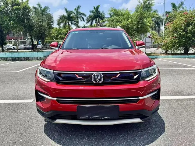Changan Changan CS35 PLUS 1.4T DCT Changlian Blue Whale Edition