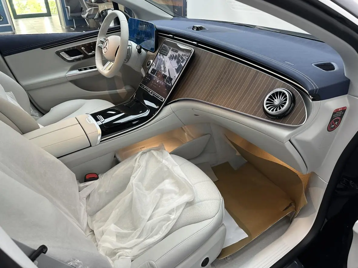 Mercedes-Benz Mercedes-Benz EQE EQE 500 4MATIC Pioneer Edition
