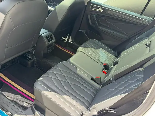 Volkswagen Tiguan L 330TSI automatic two-wheel drive Smart edition