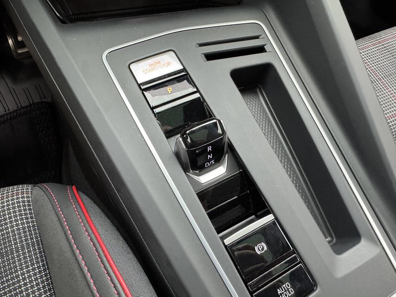 Volkswagen Golf GTI 2025