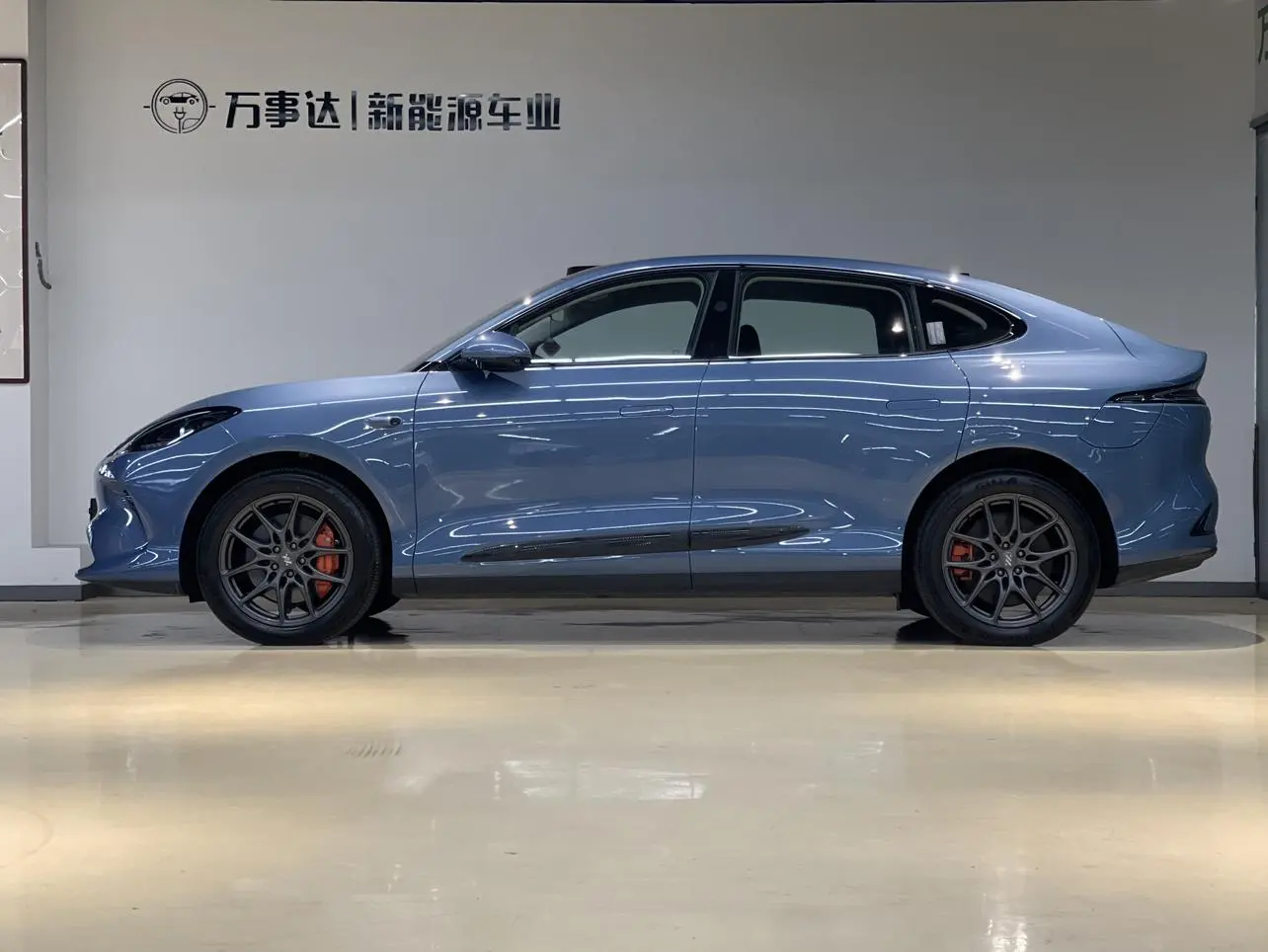 IM Zhiji LS6 Spirit Lizard Smart Driving Version