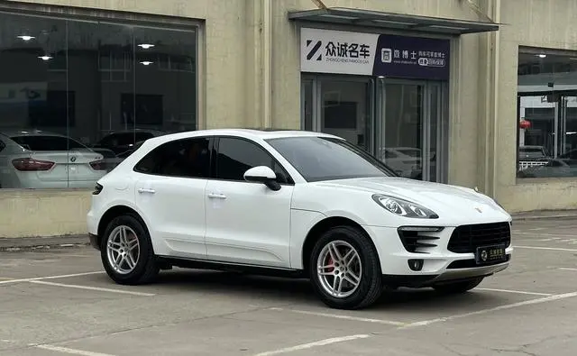 Porsche Macan Macan 2.0T
