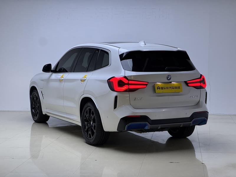 BMW BMW iX3 2022