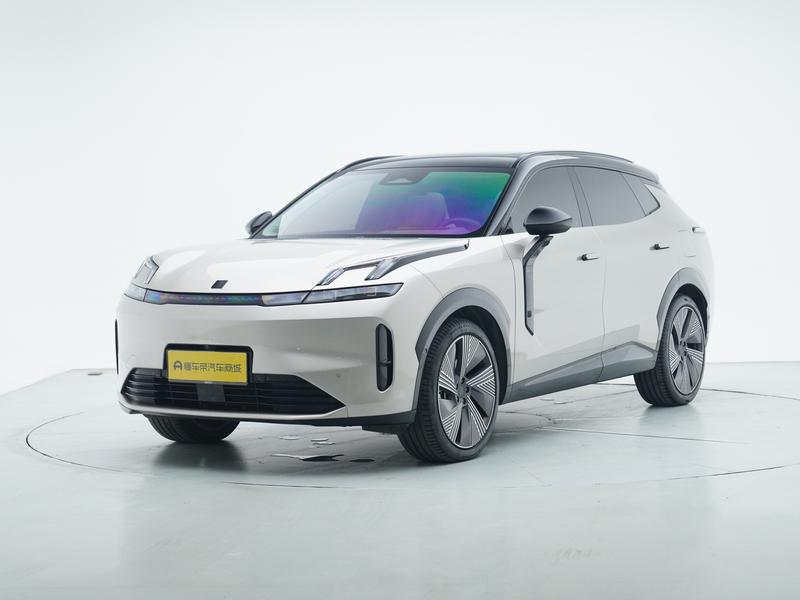Lynk & Co Lynk&Co 08 EM-P 2025