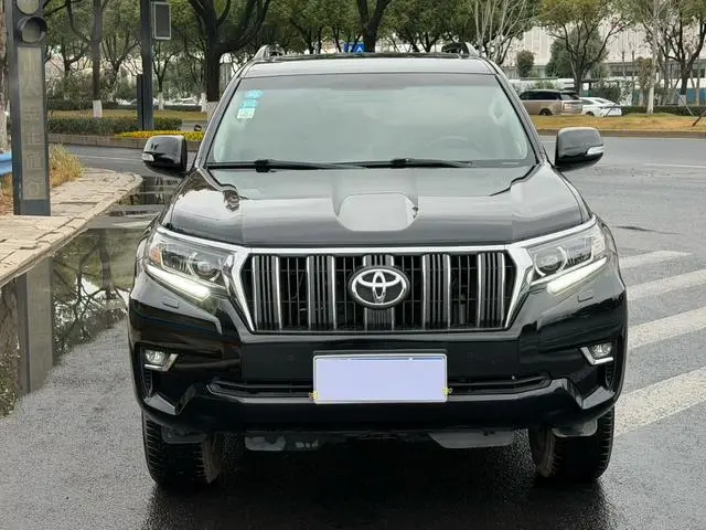 TOYOTA Prado 3.5L automatic TX-L premium version with spare tire after hanging