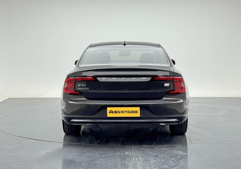 Volvo Volvo S90 PHEV 2022