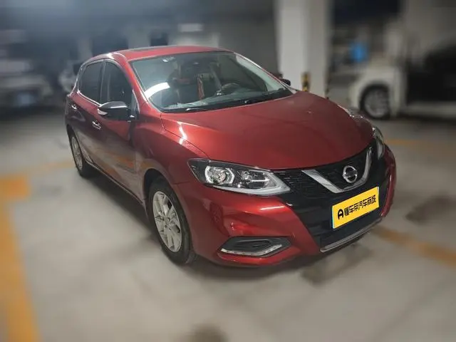 Nissan TIIDA 1.6L CVT Smart Travel Edition