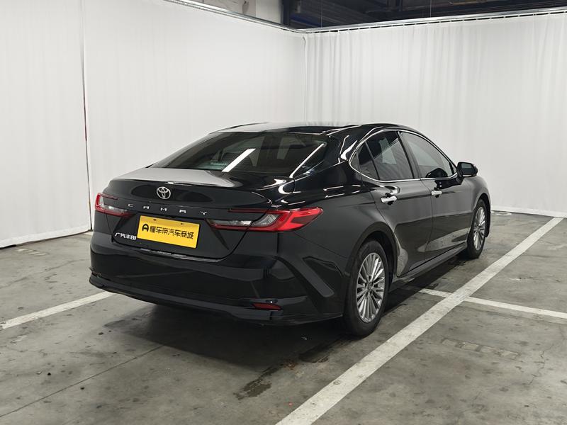 Toyota Camry 2024