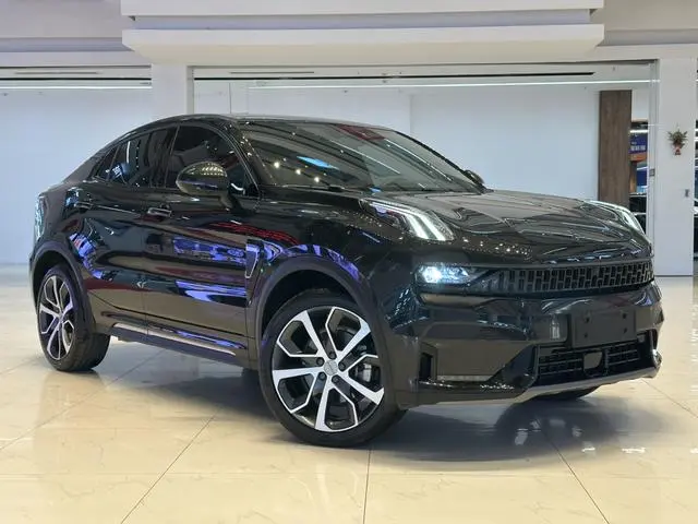 LYNK & CO Lynk 05 2.0TD four-wheel drive Halo
