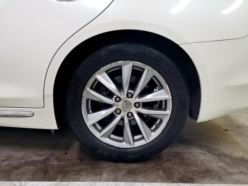 Infiniti Infiniti Q50L 2015