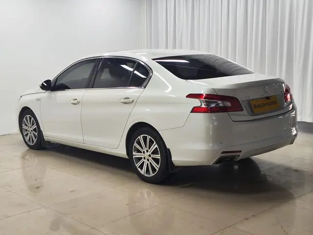 Peugeot Peugeot 408 1.6T Automatic Deluxe Edition