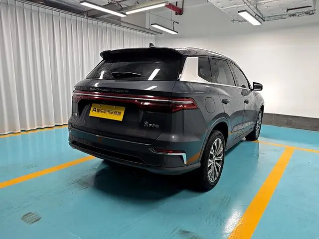 BYD Song Pro DM DM 1.5T four-wheel drive performance version luxury
