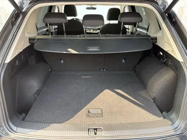 Volkswagen Tanyue 330TSI two-wheel drive luxury Smart edition