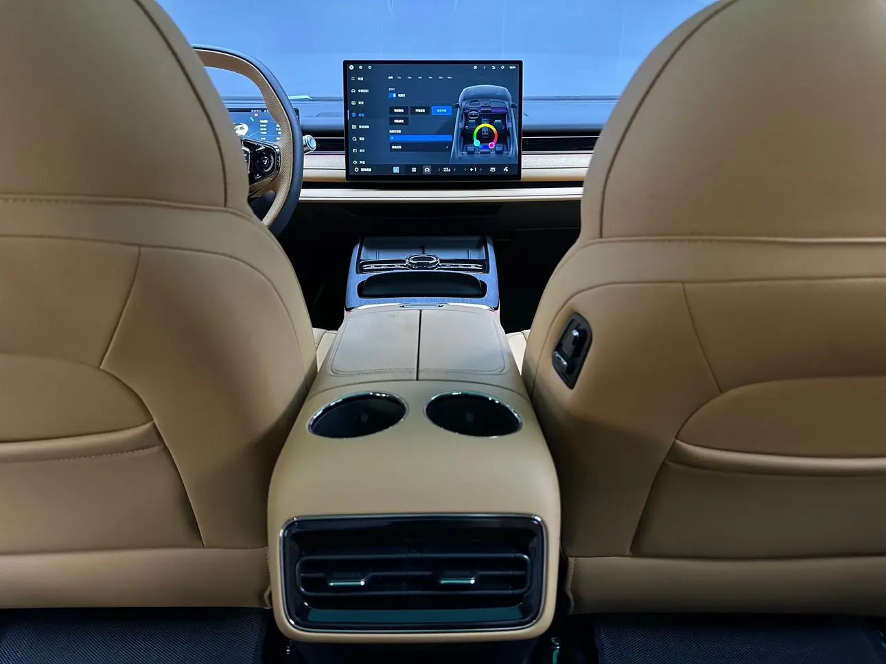 Geely Galaxy Galaxy Sparkle 8 PHEV 130km EM-i Premium Edition