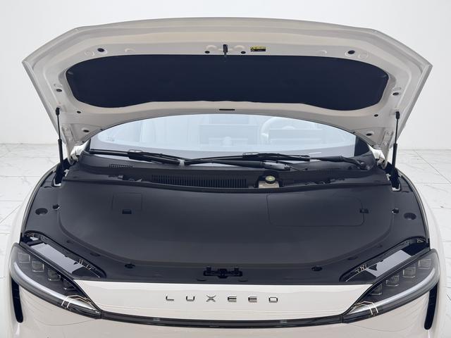Luxeed Zhijie S7 2024