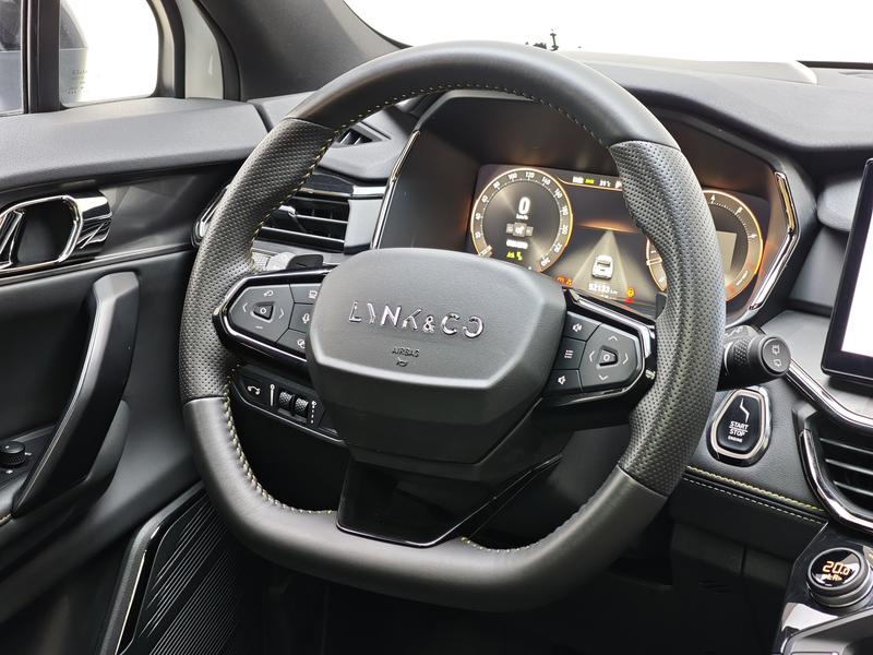 Lynk & Co Lynk & Co 06 2023