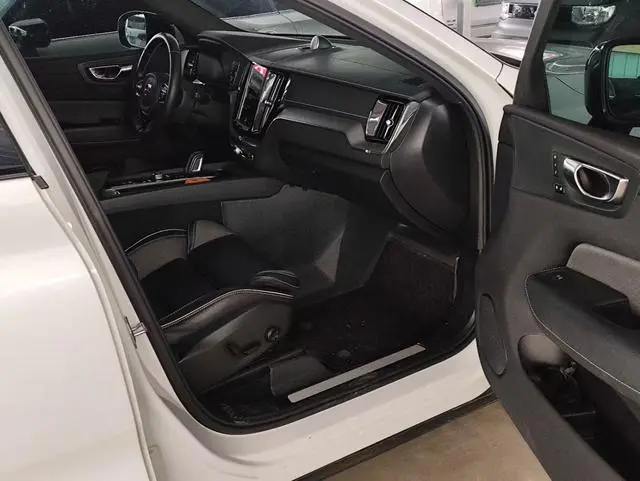 Volvo Volvo XC60 PHEV T8 E-drive hybrid Zhiyuan Sports Edition