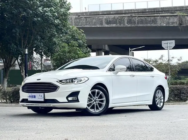 Ford Mondeo EcoBoost 180 fashion type